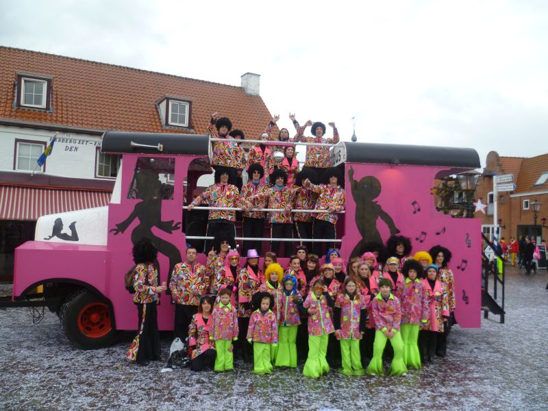 CarnavlAardenburgRopianen201237